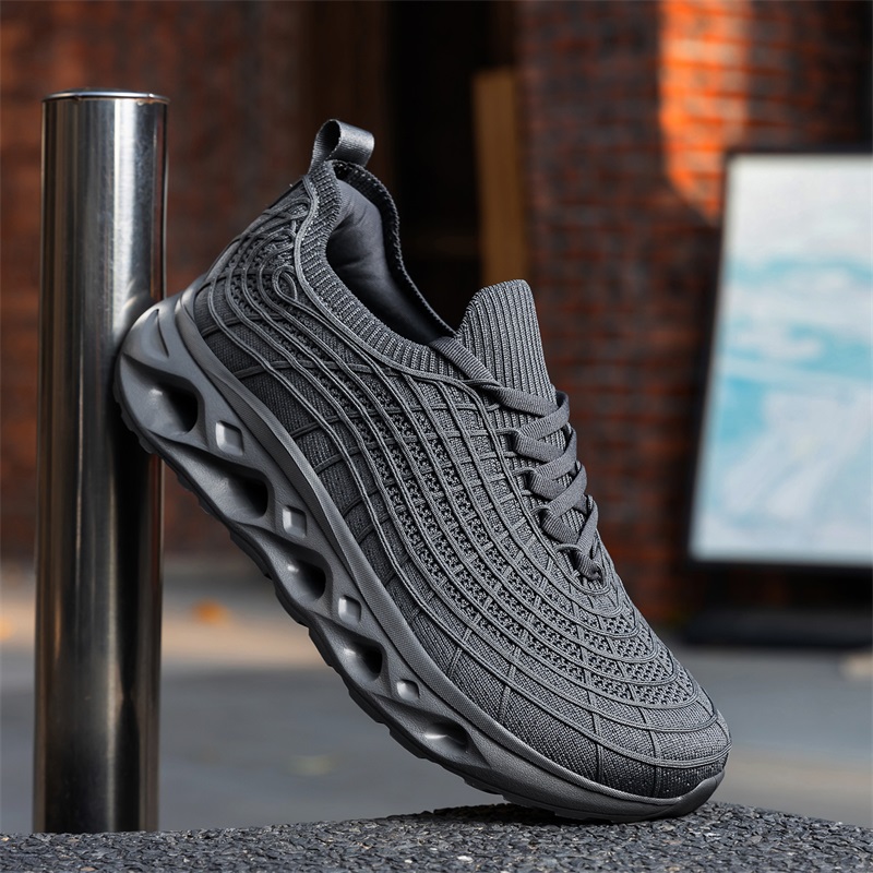 Sepatu Sneaker Kasual Pria Uku - Sneaker Box ulasan dan harga