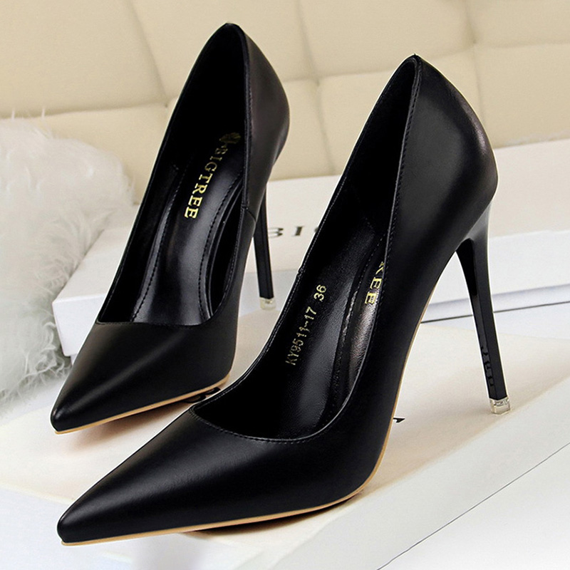 Sepatu BIGTREE Wanita Pumps Fa - Shoe Tree ulasan dan harga